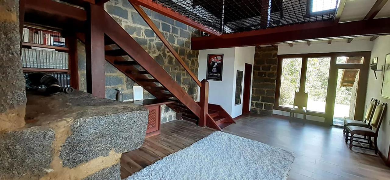 Chacara Com Wi-Fi, Churrasqueira E Lazer Em Cunha Exterior foto